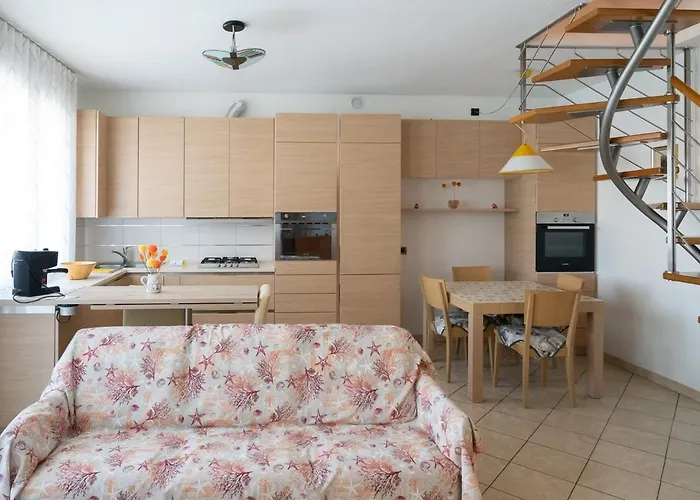 アパート La Playa キオッジャ